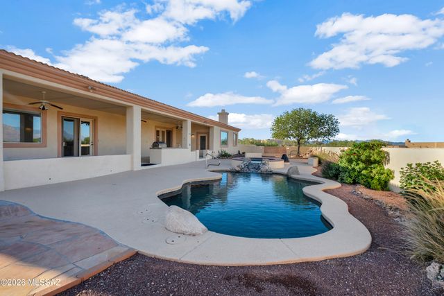 5688 N Cotton Place, Tucson, AZ 85743
