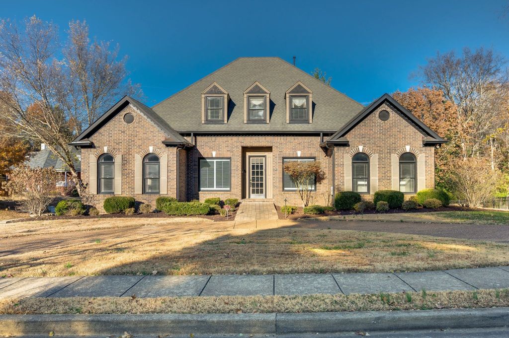1060 Stonebridge Park Drive, Franklin, TN 37069