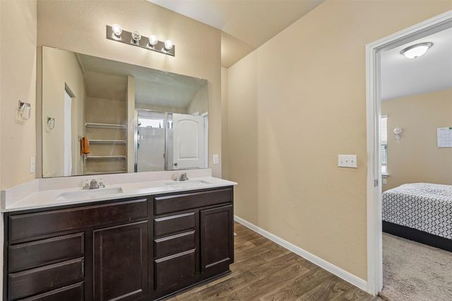 109 San Bernard TRL, Hutto, TX 78634