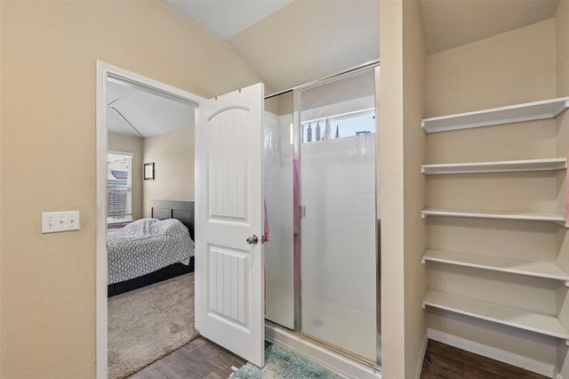 109 San Bernard TRL, Hutto, TX 78634