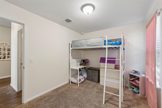 109 San Bernard TRL, Hutto, TX 78634
