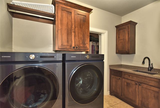 7337 E 112th Street S, Bixby, OK 74008