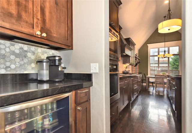 7337 E 112th Street S, Bixby, OK 74008