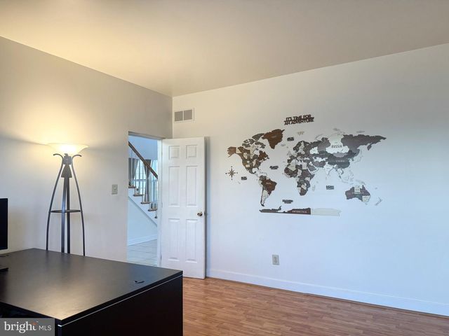 21 MEADOW LN, Pottstown, PA 19465