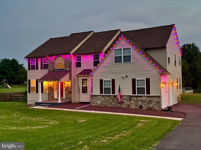 21 MEADOW LN, Pottstown, PA 19465