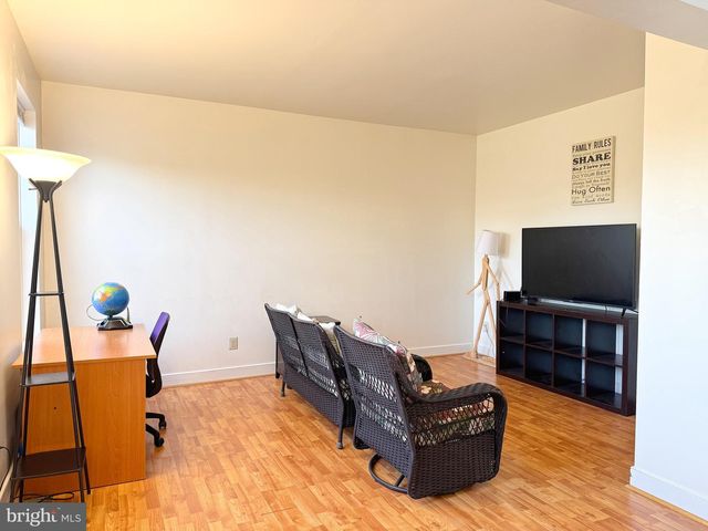 21 MEADOW LN, Pottstown, PA 19465