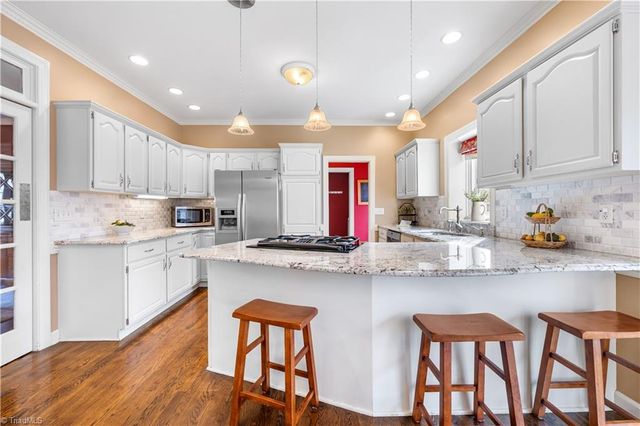 3712 Waldenbrook Road, Greensboro, NC 27407