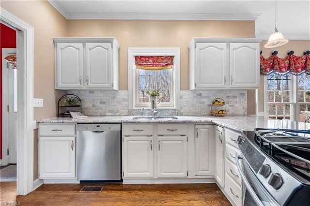 3712 Waldenbrook Road, Greensboro, NC 27407