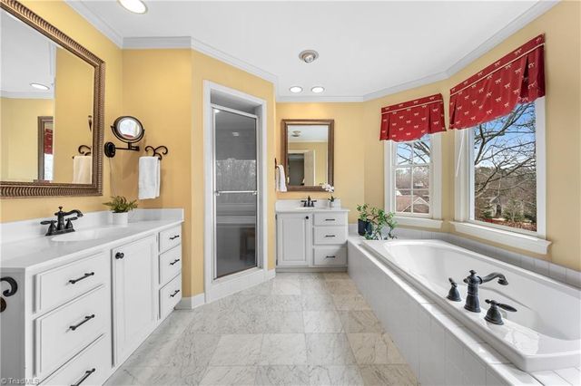 3712 Waldenbrook Road, Greensboro, NC 27407