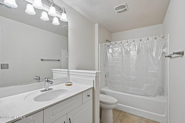 10435 MIDTOWN Parkway 257, Jacksonville, FL 32246