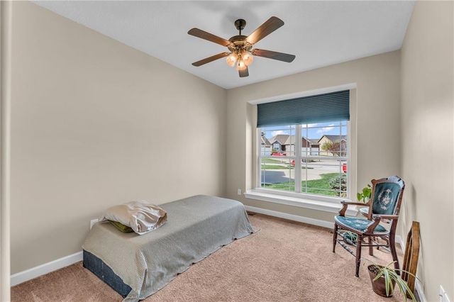 16657 Sandstone Circle, Basehor, KS 66007