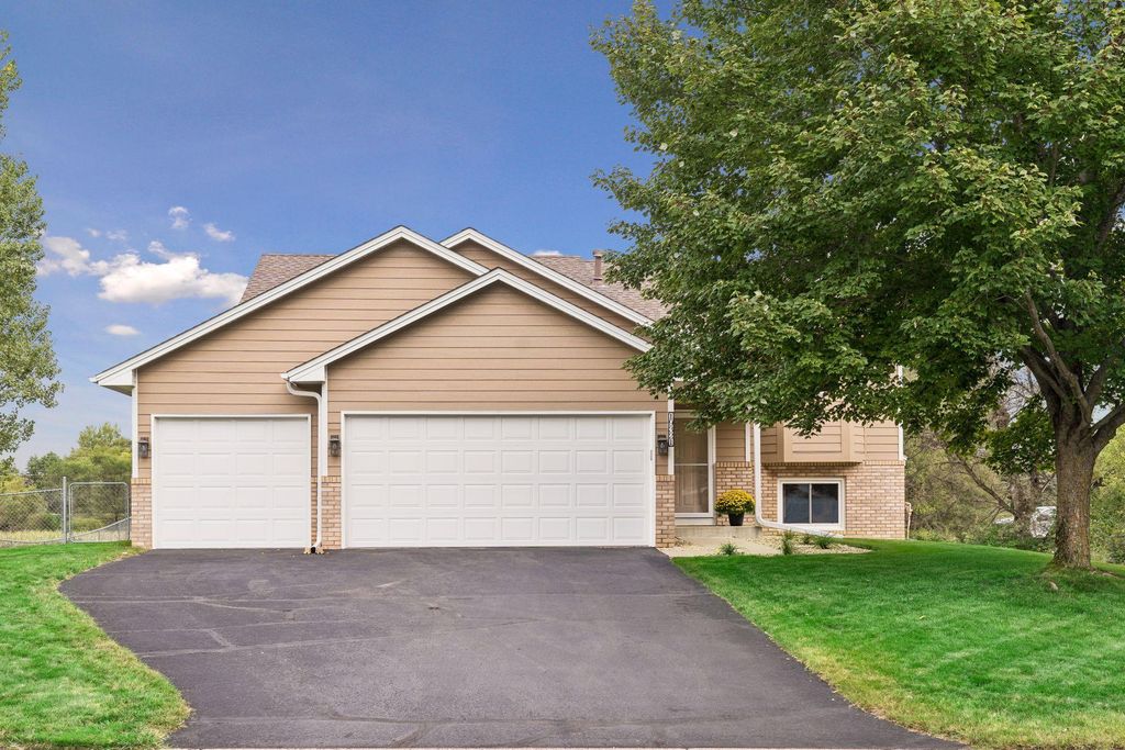 19321 Denver Street NW, Elk River, MN 55330 — photo 2