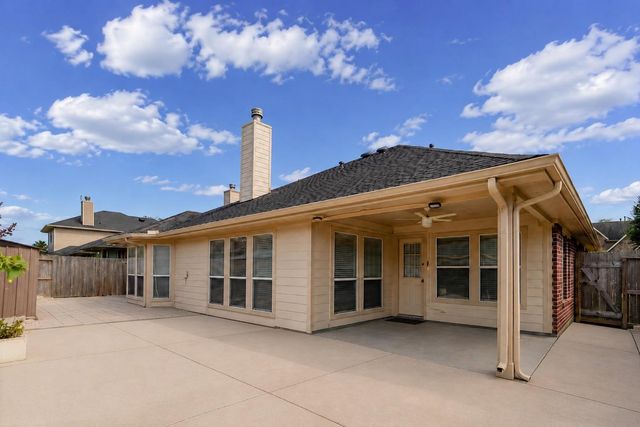 12905 Quail Creek Drive, Pearland, TX 77584
