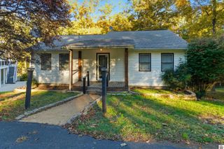 376 Peachtree Dr # 18, Benton, KY 42025