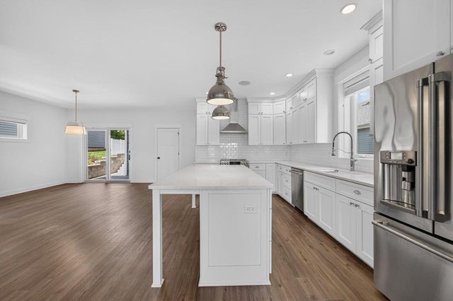 7174 Belle Fontaine Boulevard, Middleton, WI 53562