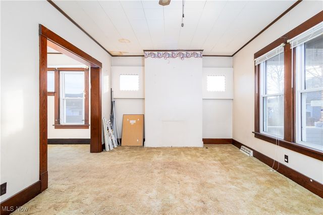 104 SENECA Street, Toronto, OH 43964