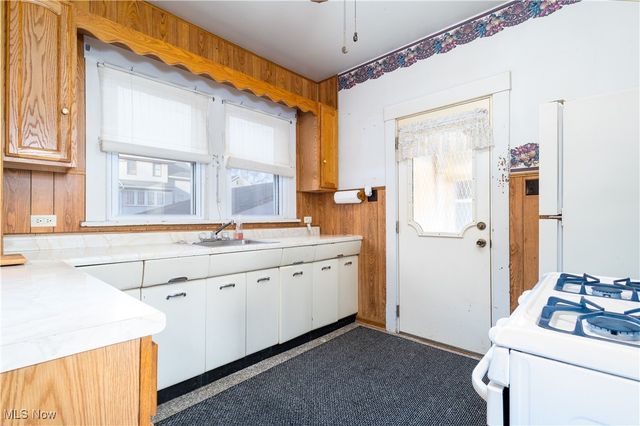 104 SENECA Street, Toronto, OH 43964