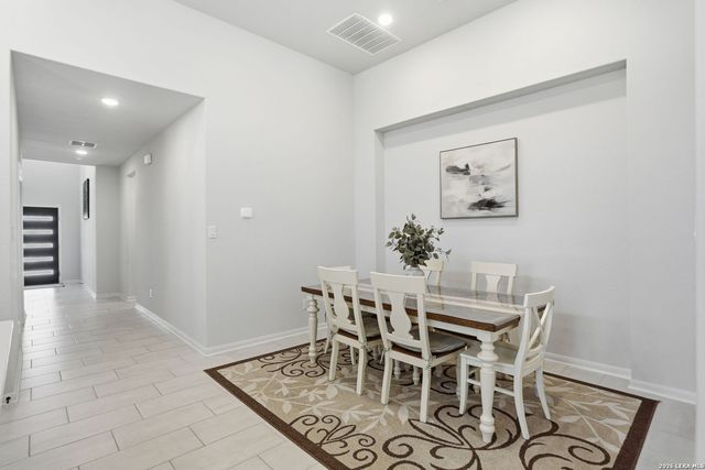 1615 Lawnside, San Antonio, TX 78245