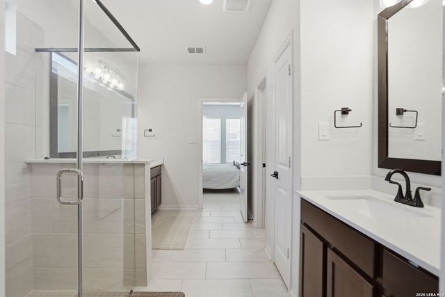 1615 Lawnside, San Antonio, TX 78245