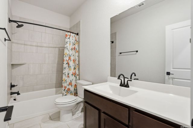 1615 Lawnside, San Antonio, TX 78245