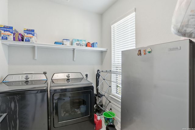 1615 Lawnside, San Antonio, TX 78245