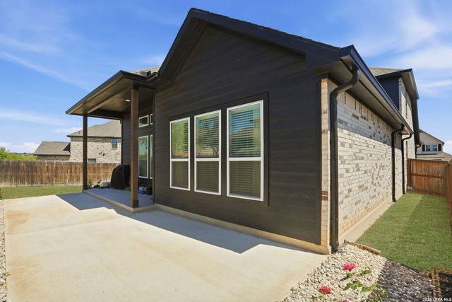 1615 Lawnside, San Antonio, TX 78245