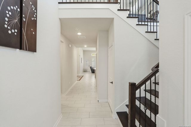 1615 Lawnside, San Antonio, TX 78245