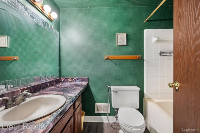 20831 W Glen Haven Circle, Novi, MI 48167
