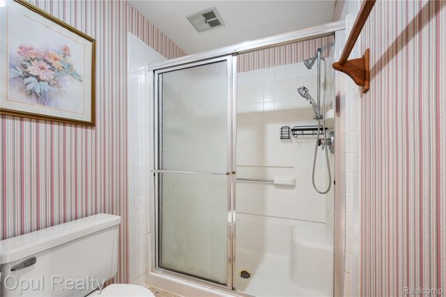 20831 W Glen Haven Circle, Novi, MI 48167