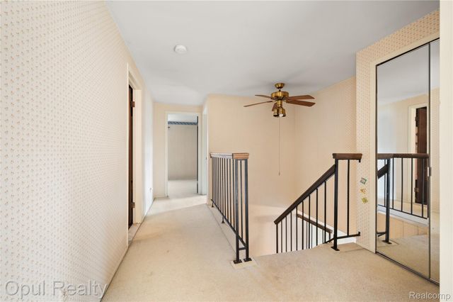 20831 W Glen Haven Circle, Novi, MI 48167