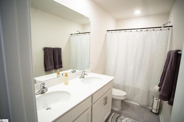 1098 Elmswell Lane, Lyman, SC 29365