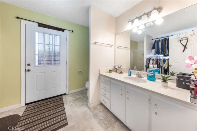 602 Roadrunner, Perris, CA 92570