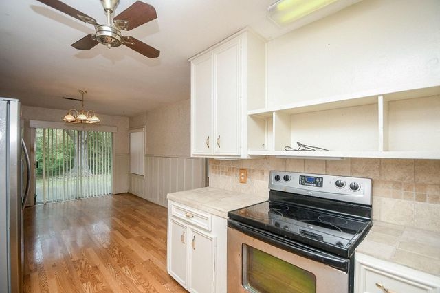 4054 Cheena Drive, Houston, TX 77025