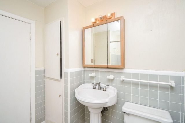 4054 Cheena Drive, Houston, TX 77025