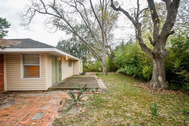 4054 Cheena Drive, Houston, TX 77025