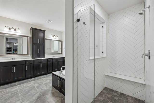 1800 Tall Grass Court, Mansfield, TX 76063