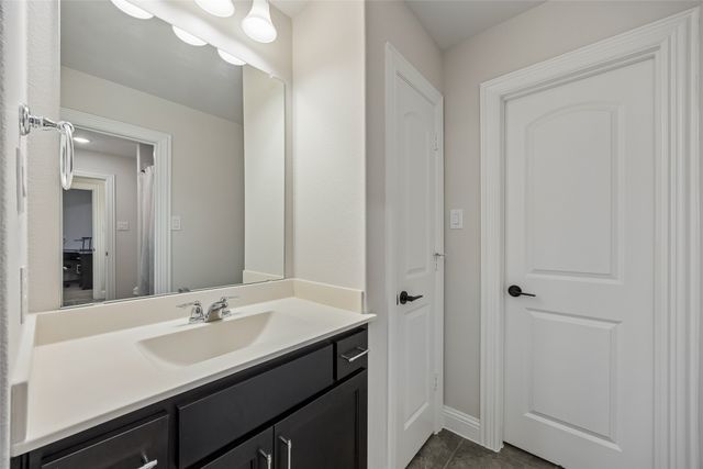 1800 Tall Grass Court, Mansfield, TX 76063