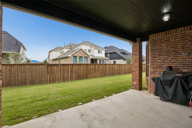 1800 Tall Grass Court, Mansfield, TX 76063