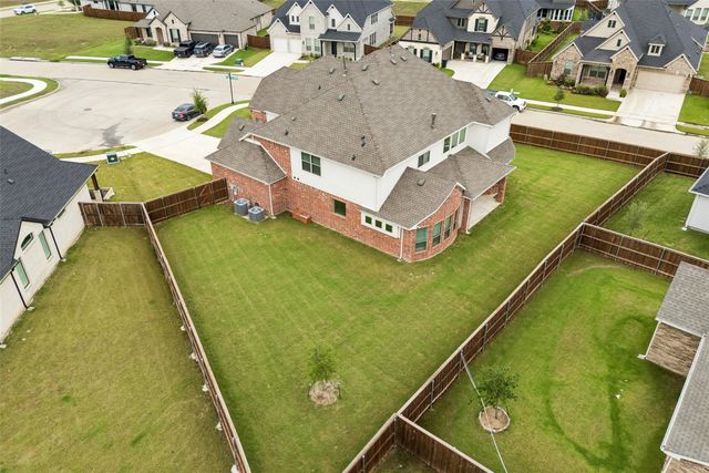 1800 Tall Grass Court, Mansfield, TX 76063