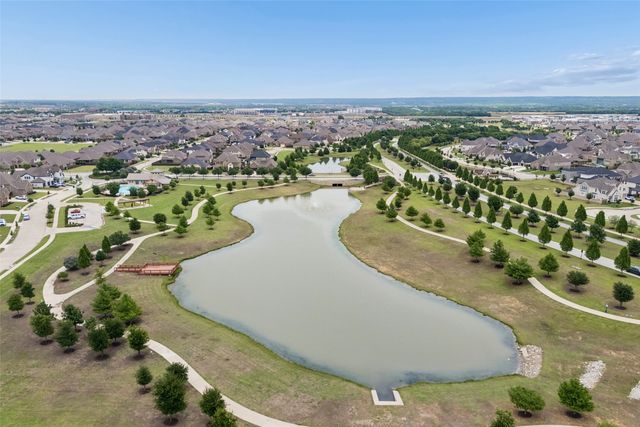 1800 Tall Grass Court, Mansfield, TX 76063