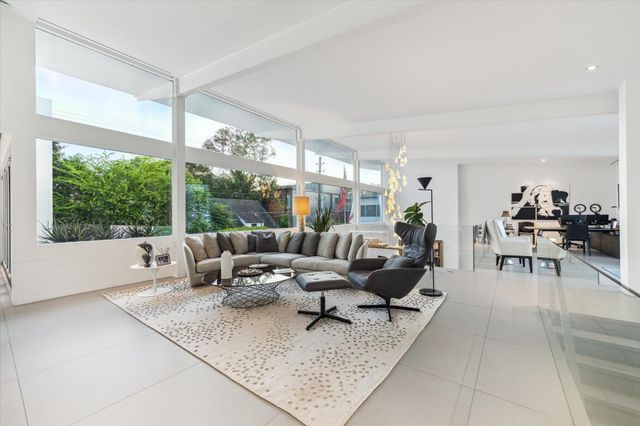 2169 University Boulevard, Houston, TX 77030