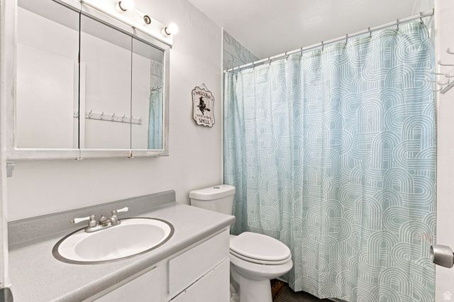 3680 S ROYAL SCOTT DR, West Valley City, UT 84128