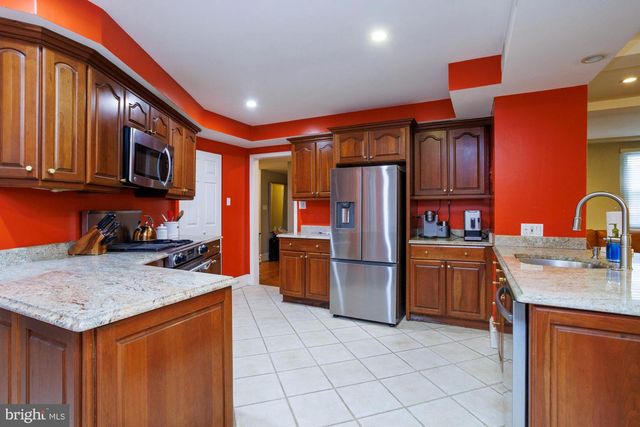 1901 WALNUT ST #2E, Philadelphia, PA 19103