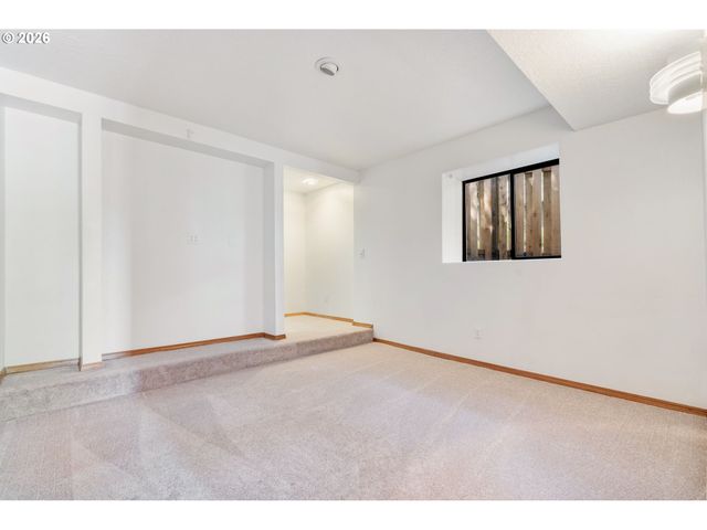 4115 Sw 17TH Ct, Gresham, OR 97080