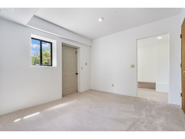 4115 Sw 17TH Ct, Gresham, OR 97080