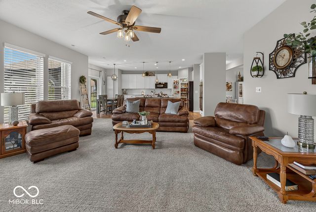 4201 Saddle Club Parkway, Bargersville, IN 46106