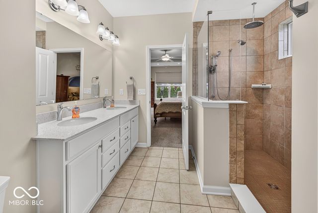 4201 Saddle Club Parkway, Bargersville, IN 46106