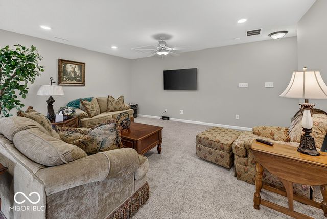 4201 Saddle Club Parkway, Bargersville, IN 46106