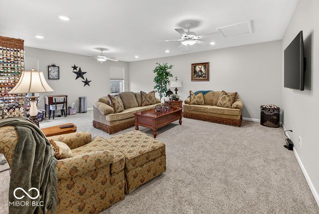 4201 Saddle Club Parkway, Bargersville, IN 46106