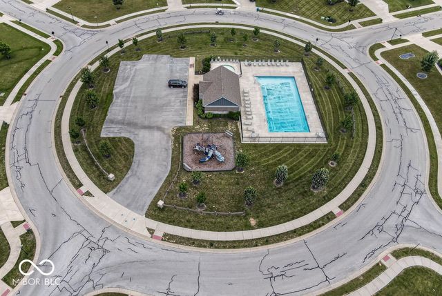 4201 Saddle Club Parkway, Bargersville, IN 46106